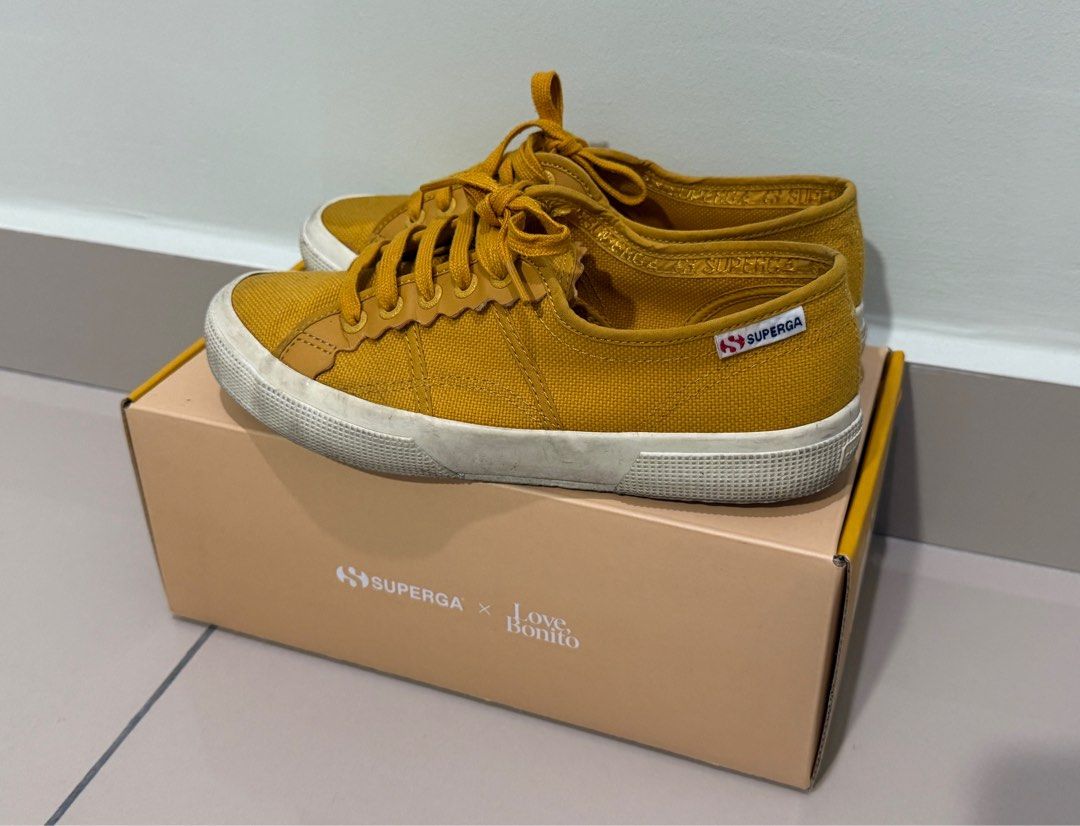Love Bonito x SUPERGA sneaker