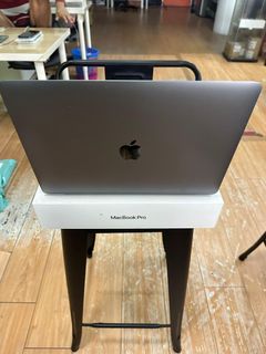 (Category: ) located in . Submitted by bam.gadgets (Listing ID 1339452822, Image 1). Description: .