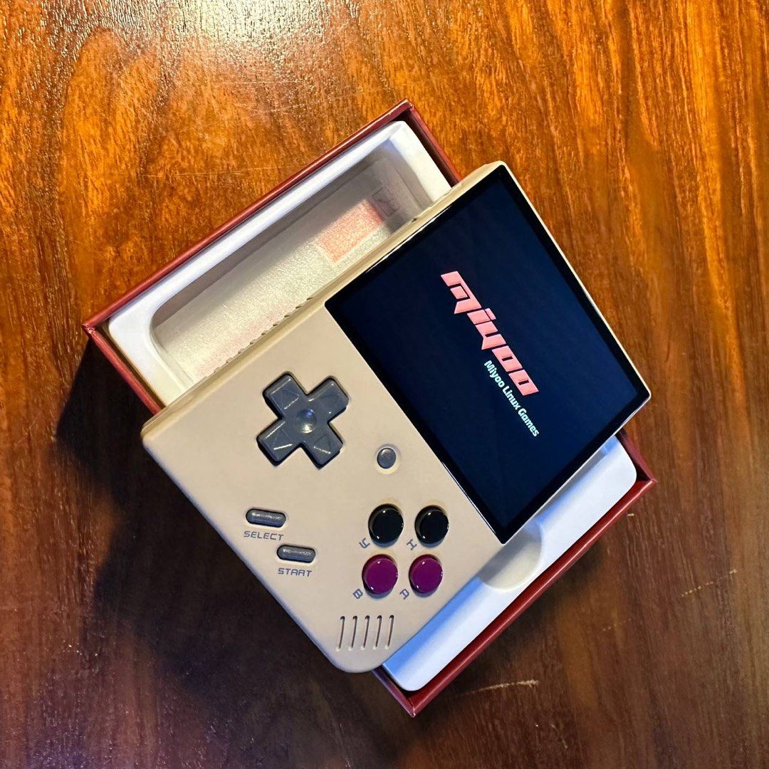 Miyoo Mini Plus (Category: In-Game Products) located in Butuan. Submitted by pingluxe (Listing ID 1339371481, Image 3). Description: ‼️CHRISTMAS CLEARANCE SALE‼️ 💰 Price: ₱2,500 🎮 Product: Miyoo Mini Plus ✨ Details: • Compact retro handheld console • Excellent condition, works perfectly • Great for retro gaming enthusiasts .
