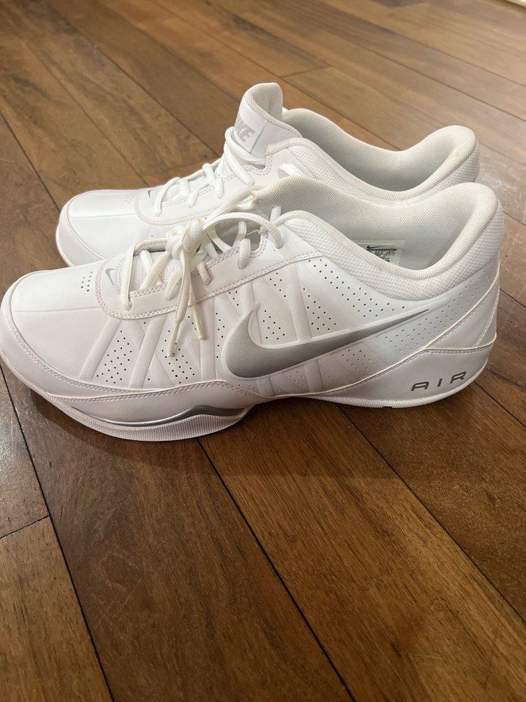 Nike Air Ring Leader Low Basketball Shoes 488102 102 White Sneakers Size 11.5 Men s Fashion Footwear Sneakers on Carousell