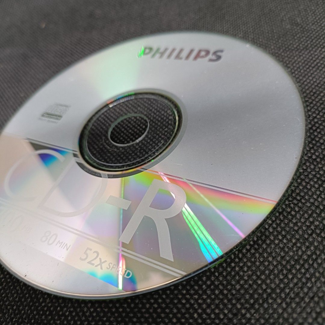 Philips cd-r 700mb 80-minutes 52x (Category: CDs & DVDs) located in Calamba. Submitted by chebvintagedepot (Listing ID 1339398145, Image 2). Description: B215 Philips cd-r 700mb 80-minutes 52x for 8 each Compact Disc-recordable Brand New Storage: 700mb Maximum: 80-minutes Speed: 52x We offer timeless treasures of vintage and collectible vinyl records, DVDs, and cassette tapes to bring you back to the music of yesteryears..