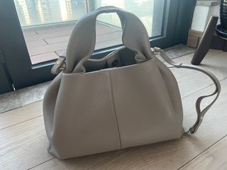 （分類：）位於 。 由 kittybee215 提交（商品編號 1339451561，圖片 1）。簡介： 。