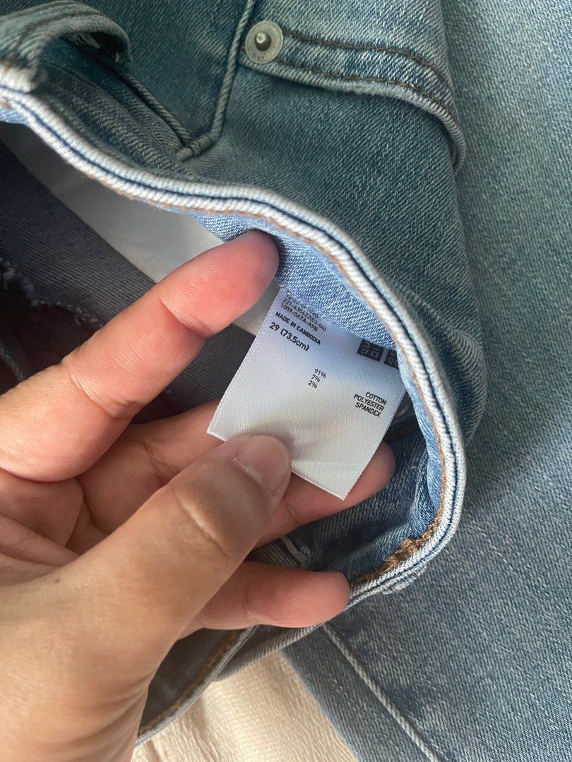 Preloved Uniqlo Pants (Category: Jeans) located in Cainta. Submitted by jdcmd (Listing ID 1339537829, Image 2). Description: Preloved Used 2-3x only Size 29 on tag Decluttering SF c/o buyer via lalamove, grab, lbc or gogo xpress Gcash or bank First to pay gets item Payment first From Cainta Rizal.