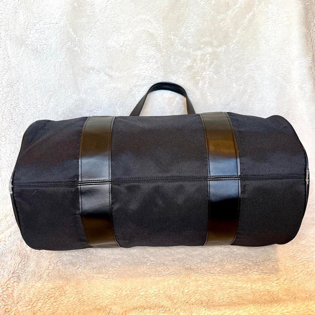 Ready stock: Givenchy parfums complimentary travel duffel weekender bag ...