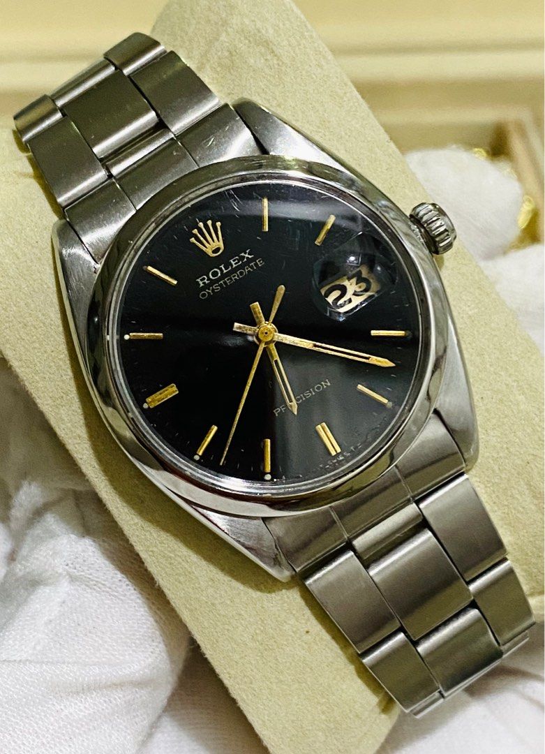 Rolex OysterDate Precision (Category: Luxury Watches) located in Baliuag. Submitted by clicksmileph (Listing ID 1339424839, Image 3). Description: Rolex Precision 34mm 135k Php 34mm Case size Black Dial & Gold Indices 3'0 Calendar Aperture 8.5/10 - All Working Stainless Steel Strap Guaranteed authentic Set with: Watch & Original Box DM for more info..