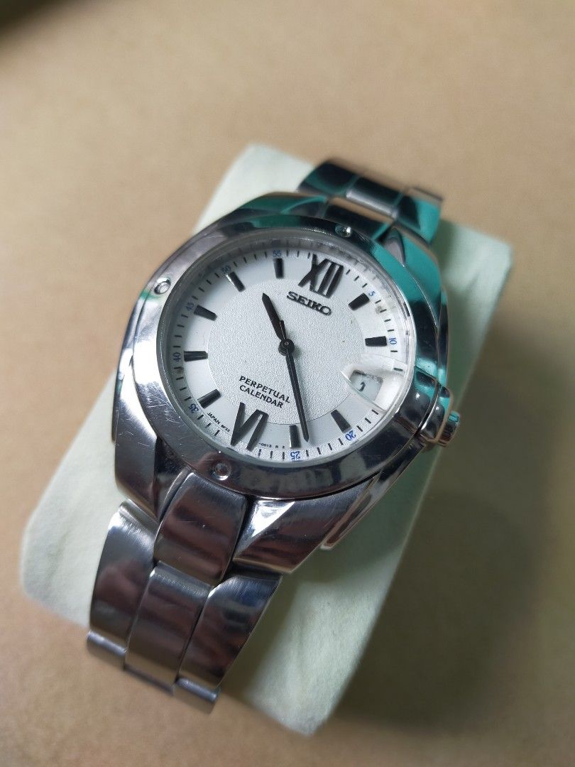 Seiko 8F32-001A Perpetual Calendar✨ (Category: Luxury Watches) located in Cabuyao City. Submitted by DabidsThrift. (Listing ID 1339393189, Image 2). Description: Seiko 8F32-001A Perpetual Calendar✨ Water Resistant 10bar Rare/Vintage Seiko Bracelet Newly Polished 4.5k.