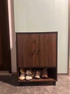 (Category: ) located in . Submitted by vv.luxuries (Listing ID 1339480024, Image 1). Description: .