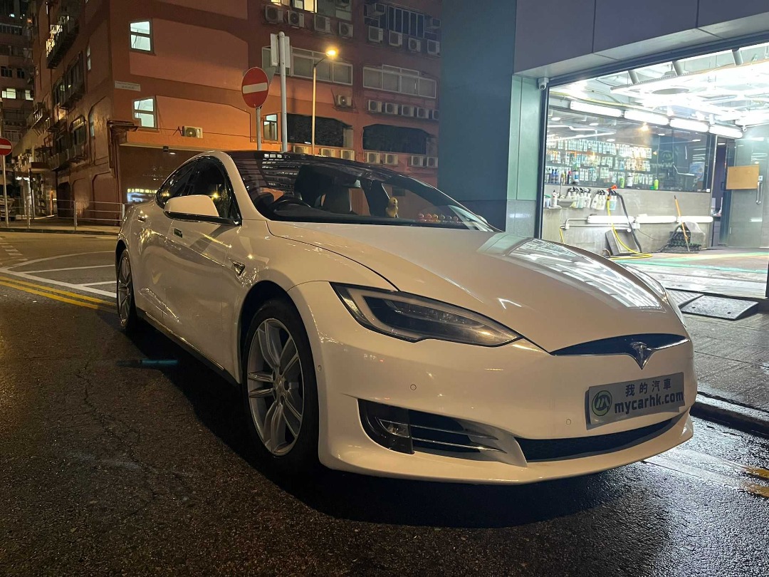 Tesla  MODEL S Auto628631282231071120