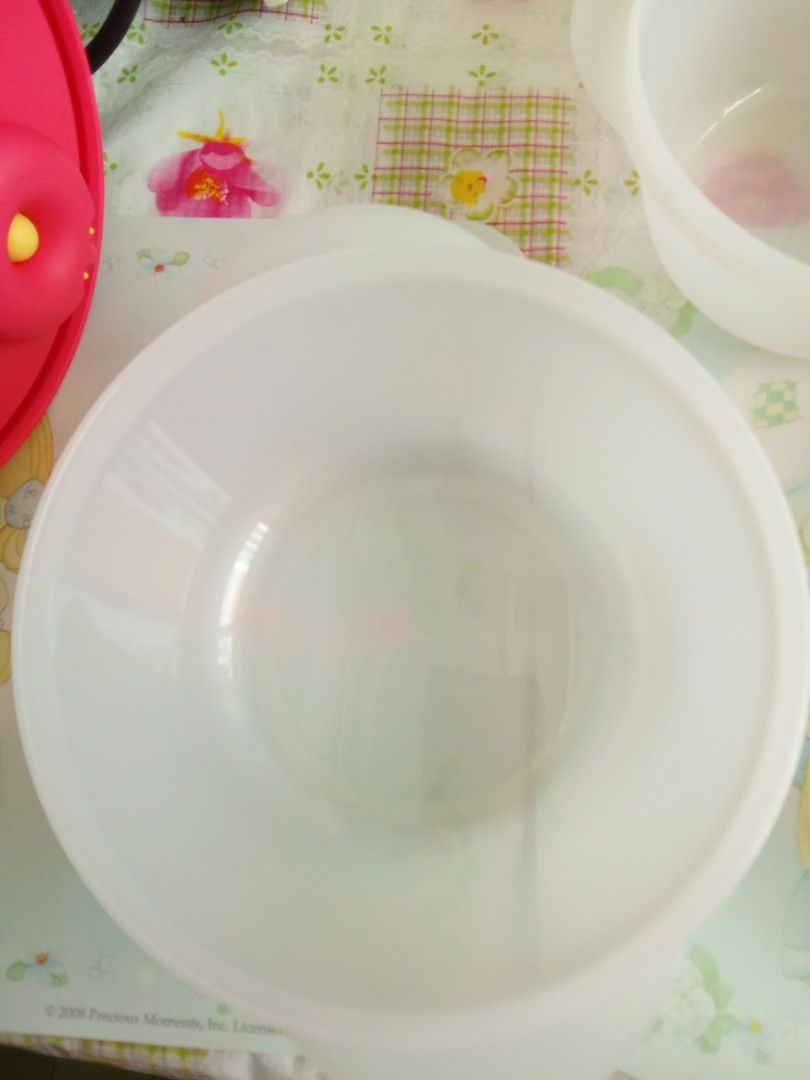 Limited Edition Tupperware microwaveable Containers65074405786115112