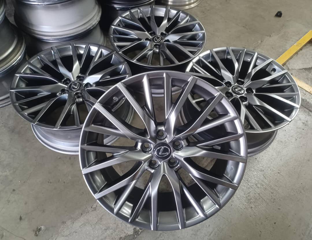 Used rim 20 original lexus rx200 turbo.. hype black colour.. 8jj et53 ...