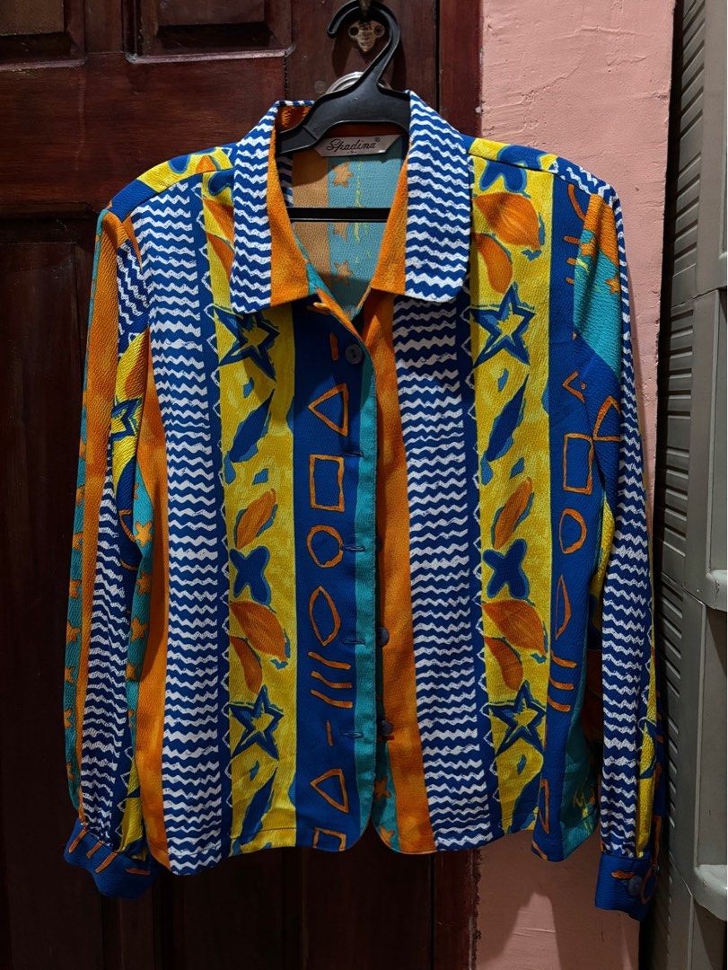 Vintage/retro polo longsleeves (Category: Longsleeves) located in Pasig City. Submitted by maanspreloved (Listing ID 1339427237, Image 1). Description: Used only once for 80s themed party Can fit s-m.