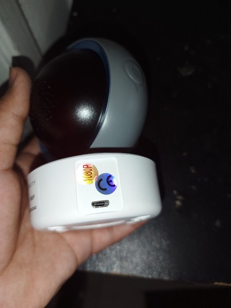 Wireless cctv (Category: Security Systems & CCTV Cameras) located in Petaling Jaya. Submitted by mahfujahmm62510 (Listing ID 1339445839, Image 3). Description: .