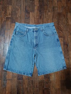 (Category: ) located in . Submitted by iii.co (Listing ID 1339520353, Image 1). Description: .