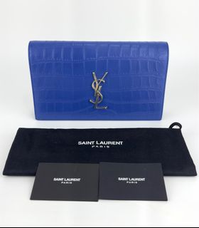 (Category: ) located in . Submitted by luxuryprelovedbagsby_by_agnes (Listing ID 1339430647, Image 1). Description: .