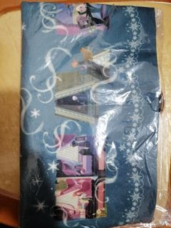 （分類：）位於 。 由 dreambig.vi 提交（商品編號 1236190557，圖片 1）。簡介： 。