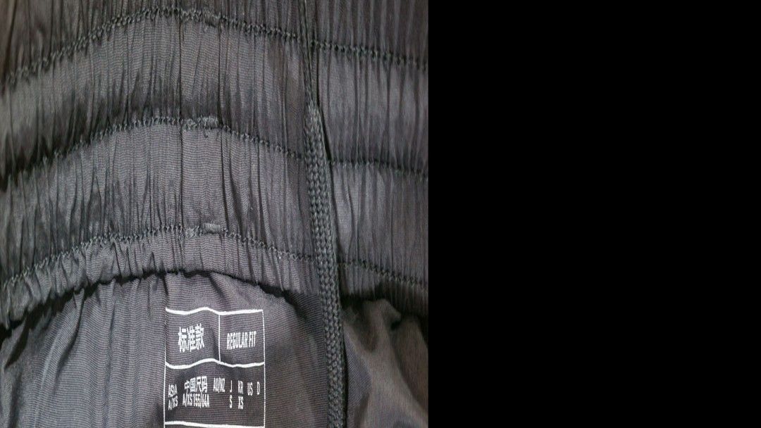 Adidas pants (Category: Activewear) located in Paranaque City. Submitted by lorem45 (Listing ID 1342805191, Image 3). Description: .