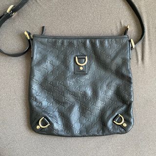 (Category: ) located in . Submitted by snatchmybag (Listing ID 1342828017, Image 1). Description: .