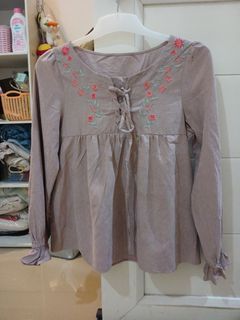 (Kategori: ) berada di . Dikirim oleh rainza21 (ID iklan 1342782303, Gambar 1). Deskripsi: .