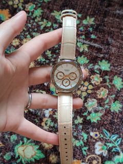(Category: ) located in . Submitted by lotsa.preloved (Listing ID 1342774348, Image 1). Description: .