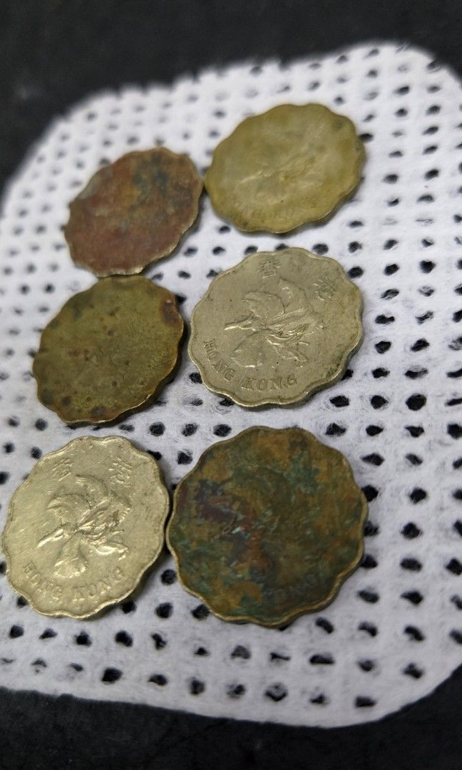 Coin 20 cent. Hongkong (Category: Currency) located in Caloocan City. Submitted by thegreat. (Listing ID 1342750908, Image 2). Description: pls see photo attached strictly take all only @ 600 pesos.