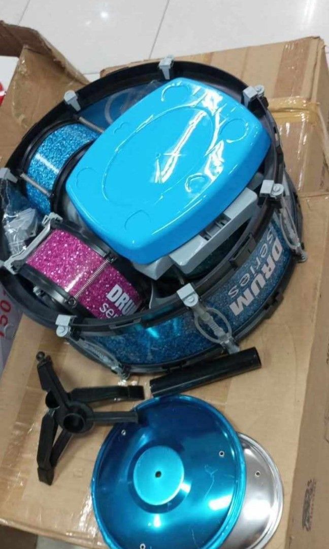 Drum Set For Kids (Category: Musical Instruments) located in Manila. Submitted by micoooy (Listing ID 1342705705, Image 2). Description: .