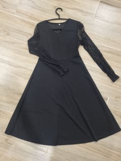 (Category: ) located in . Submitted by Modevu_Fashion (Listing ID 1342847730, Image 1). Description: .