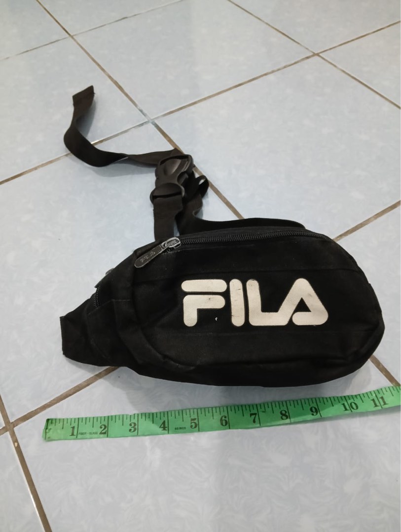 Fila pouches bag Men s Fashion Bags Belt bags Clutches and Pouches on Carousell