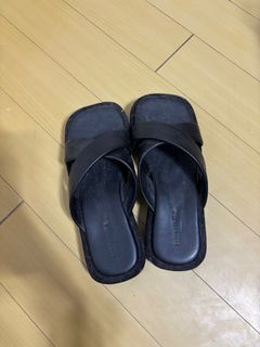 (Category: ) located in . Submitted by leyarg (Listing ID 1342755612, Image 1). Description: .