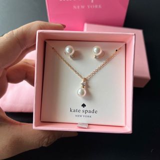 (Category: ) located in . Submitted by chambieee (Listing ID 1342849245, Image 1). Description: .