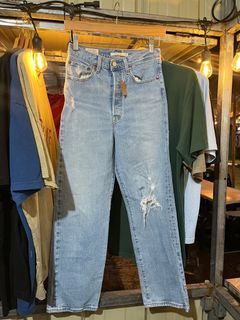 (Category: ) located in . Submitted by stashedgarments (Listing ID 1342789724, Image 1). Description: .