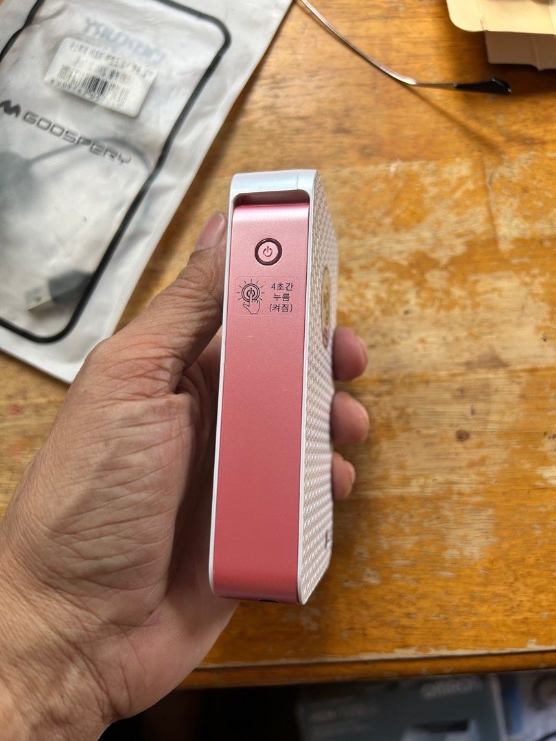 LG photo pocket printer (Category: Cameras) located in Caloocan City. Submitted by guitara1822 (Listing ID 1342761245, Image 2). Description: Photo pocket printer .