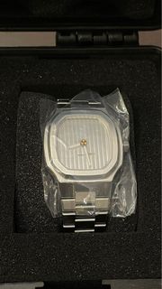 （分類：）位於 。 由 leothelion_99 提交（商品編號 1342803826，圖片 1）。簡介： 。