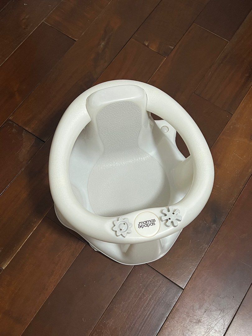 Mamas Papas Bath Seat (Category: Bathtub & Bath Accessories) located in Santa Rosa. Submitted by beyprie (Listing ID 1342729348, Image 3). Description: Used for 1 month.