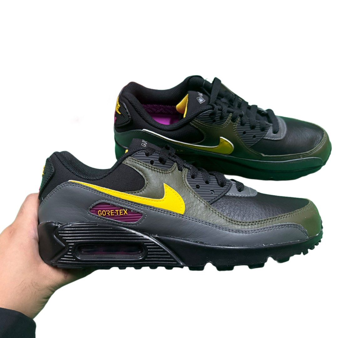 Nike Air Max 90 Gore-Tex (Category: Sneakers) located in Manila. Submitted by ajsph (Listing ID 1342758687, Image 3). Description: Nike Air Max 90 Gore-Tex Brand new Size 8.5.