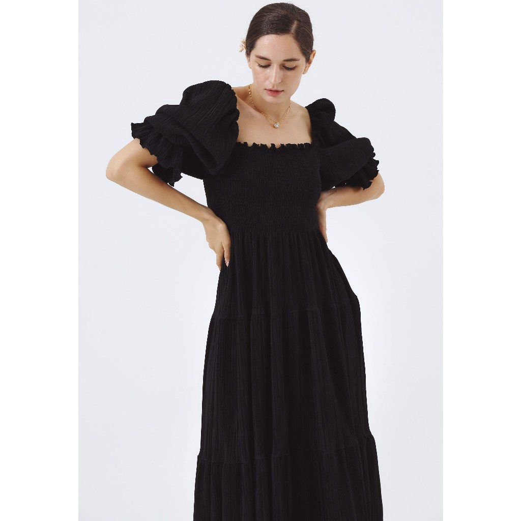 Nothing Fits But Kiko Dress (Black), Women's Fashion, Dresses & Sets,  Dresses on Carousell
