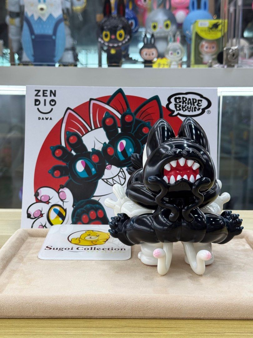 In Stock] Grape Brain Hell's Cat Onigiri Combo, Hobbies & Toys