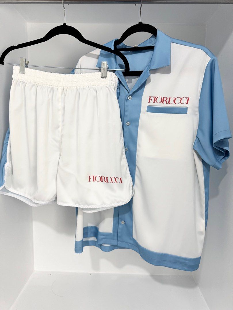 Rush Sale! fiorucci set (Category: Sets & Coordinates) located in Paranaque City. Submitted by shop.pt (Listing ID 1342689125, Image 1). Description: Top XL Shorts M.