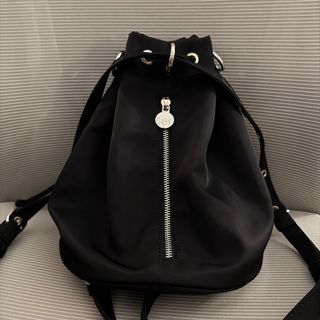 (Kategori: ) berada di . Dikirim oleh onederhow (ID iklan 1342771115, Gambar 1). Deskripsi: .