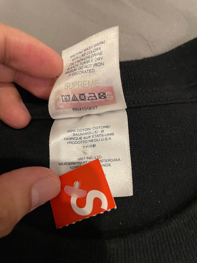 Supreme Standard Tee (Category: Tshirts & Polo Shirts ) located in Aparri. Submitted by johnrobertvea4 (Listing ID 1342849506, Image 3). Description: Supreme Standard Tee (Black) Size: Small Used once Purchased in Japan.