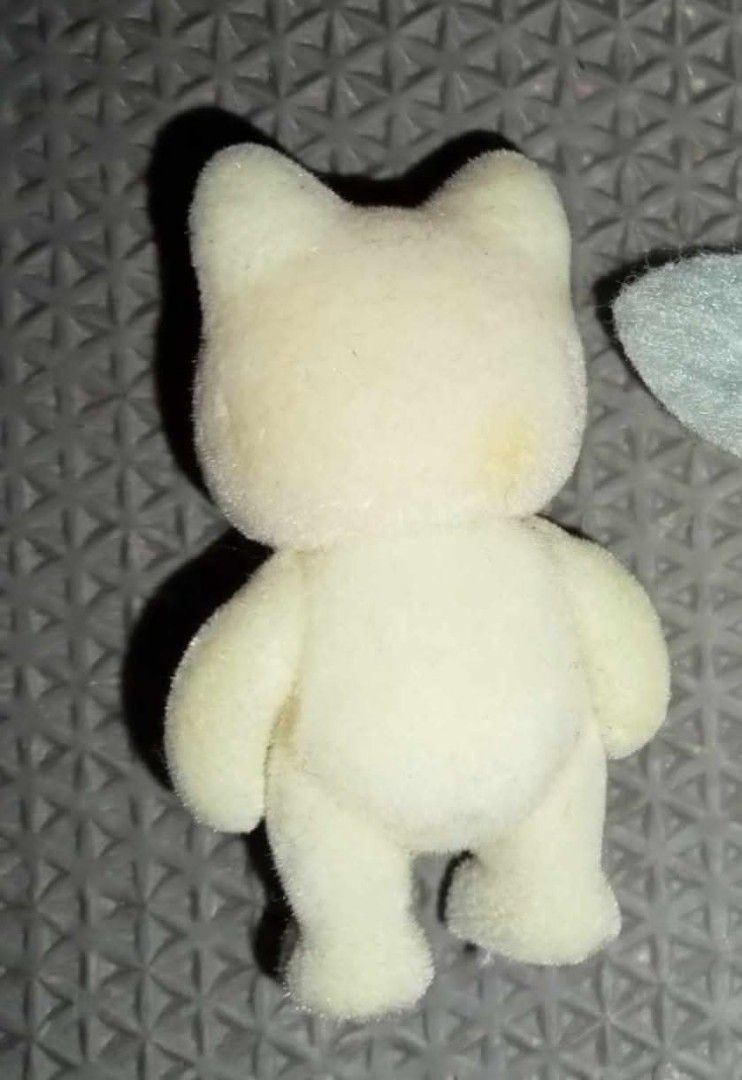 Sylvanian Families Silk Cat (Category: Figurines & Statues) located in Angeles City. Submitted by trustsuki (Listing ID 1342759113, Image 2). Description: ꒰ wts lfb ph ꒱ crossposted‼️ Sylvanian Families Silk Cat Silk Cat - 150 + lsf ೀ as is ೀ stbo 1-3d ೀ payo! x impatient x sensi mop: gcash mod: j&t.