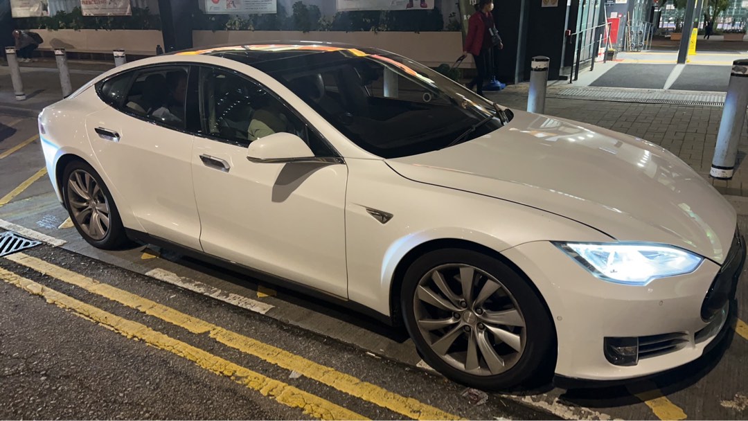 Tesla Model S 70 Auto62863127802114111