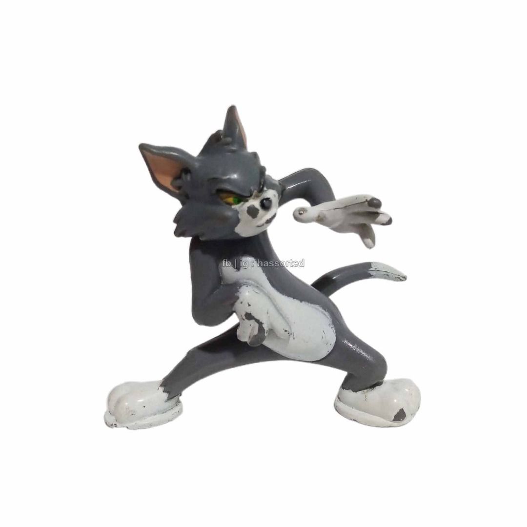 tom cat | mini squirrel (Category: Designer & Blind Box Toys) located in Makati City. Submitted by hassorted09 (Listing ID 1342789653, Image 1). Description: mini squirrel ---php 39 ©rndm tom cat pvc fig php : 289 dm|pm : offer pre-loved and onhand, so cute to collect or use battery for comparison whatyouseeiswhatyouget scratch|paintchips|as is please manage your expectations check other items only at hassorted #looking #vinly #toys #collector #l