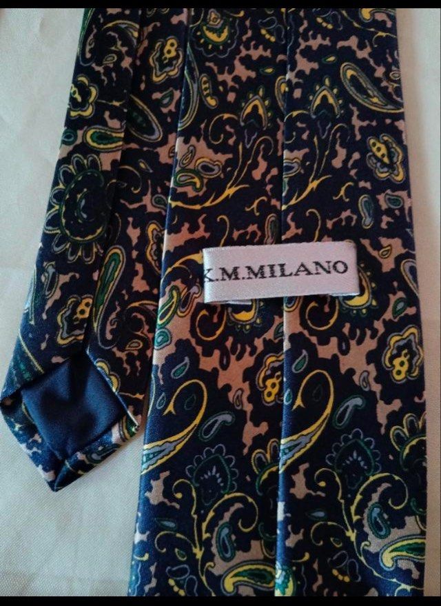 Vintage assorted ties (Category: Ties) located in Manila. Submitted by declutter4el (Listing ID 1342765066, Image 3). Description: 200 each tie Bought in USA.