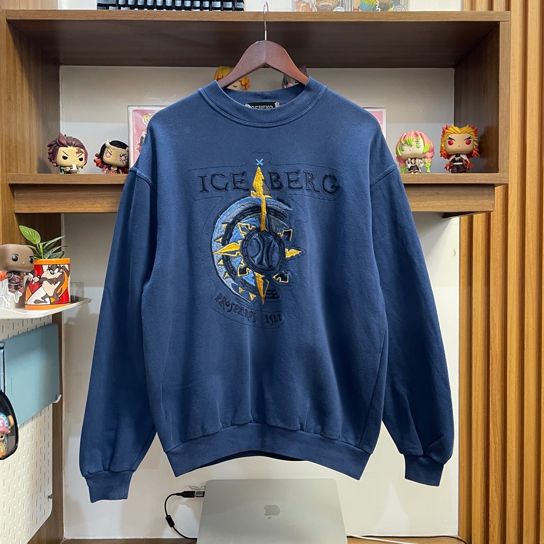 Great Description About Iceberg Sweater 90s