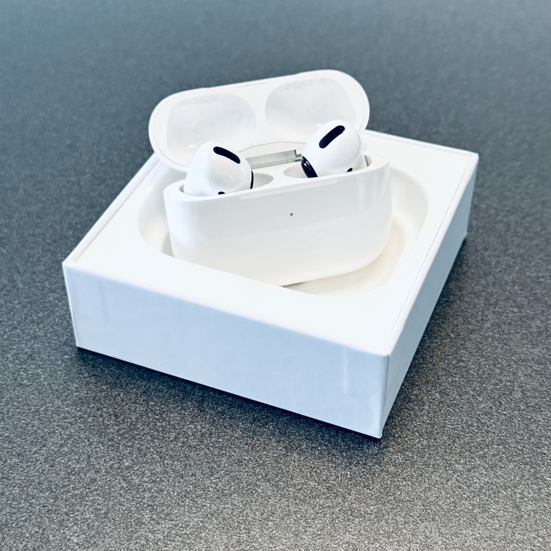 [*NEW*] Genuine AirPods Pro 1st Gen, Audio, Earphones on Carousell