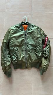 （分類：）位於 。 由 hklovers1992 提交（商品編號 1342858579，圖片 1）。簡介： 。