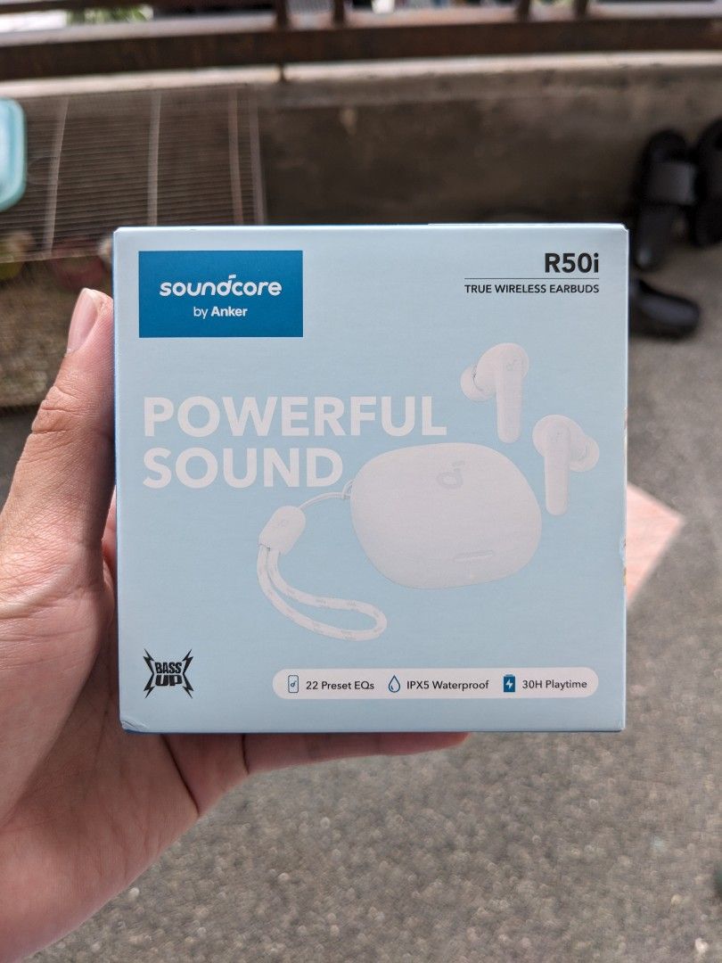 Anker Soundcore R50i (Category: Earphones) located in Quezon City. Submitted by joewack (Listing ID 1342938885, Image 1). Description: Anker Soundcore R50i original brand new sealed loc Quezon City shipping Lalamove cod/gcash/maya.
