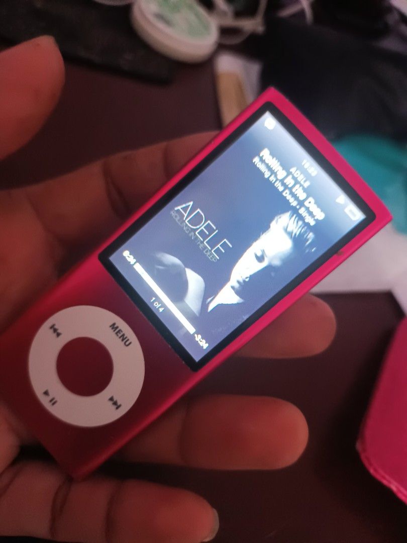 Apple Ipod model A132 with Case (Category: Portable Audio Accessories) located in Polangui. Submitted by cornerbags_shoes (Listing ID 1342930725, Image 1). Description: working po no charger case is branded by Storm London with signs of used.