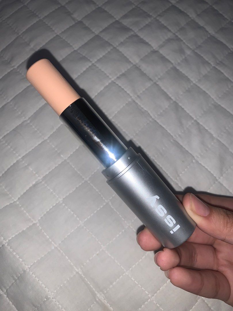 Issy Active Skin Stick Complexion Tint (Category: Makeup) located in Manila. Submitted by srzhj (Listing ID 1342974331, Image 2). Description: - slightly used as you can see sa pics - Shade: Bisque - RFS: not my shade - MOP: GCASH only.