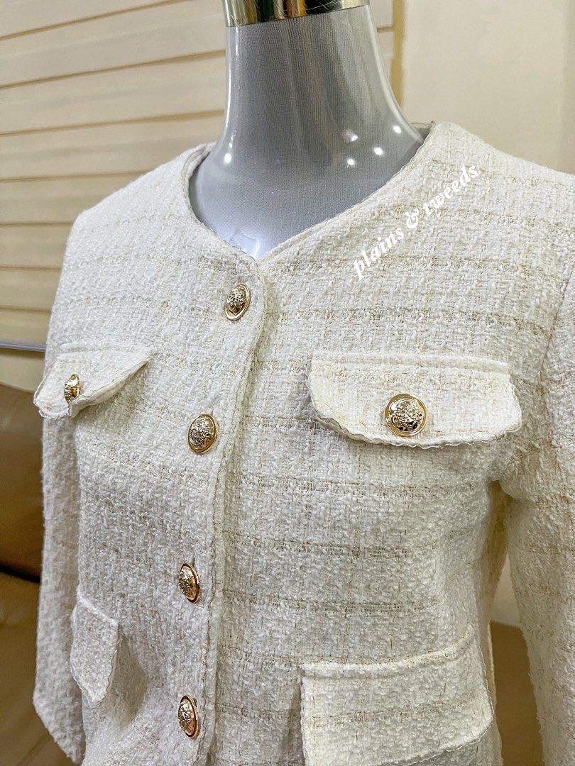 Korean tweed white gold blazer (Category: Coats, Jackets and Outerwear) located in Cavite. Submitted by thepreloved.ph (Listing ID 1342857041, Image 2). Description: Used twice Small to Med.